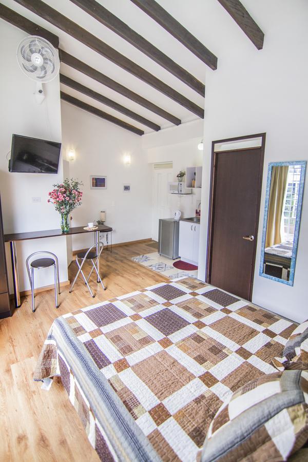 Studios Jovita House Cali Extérieur photo
