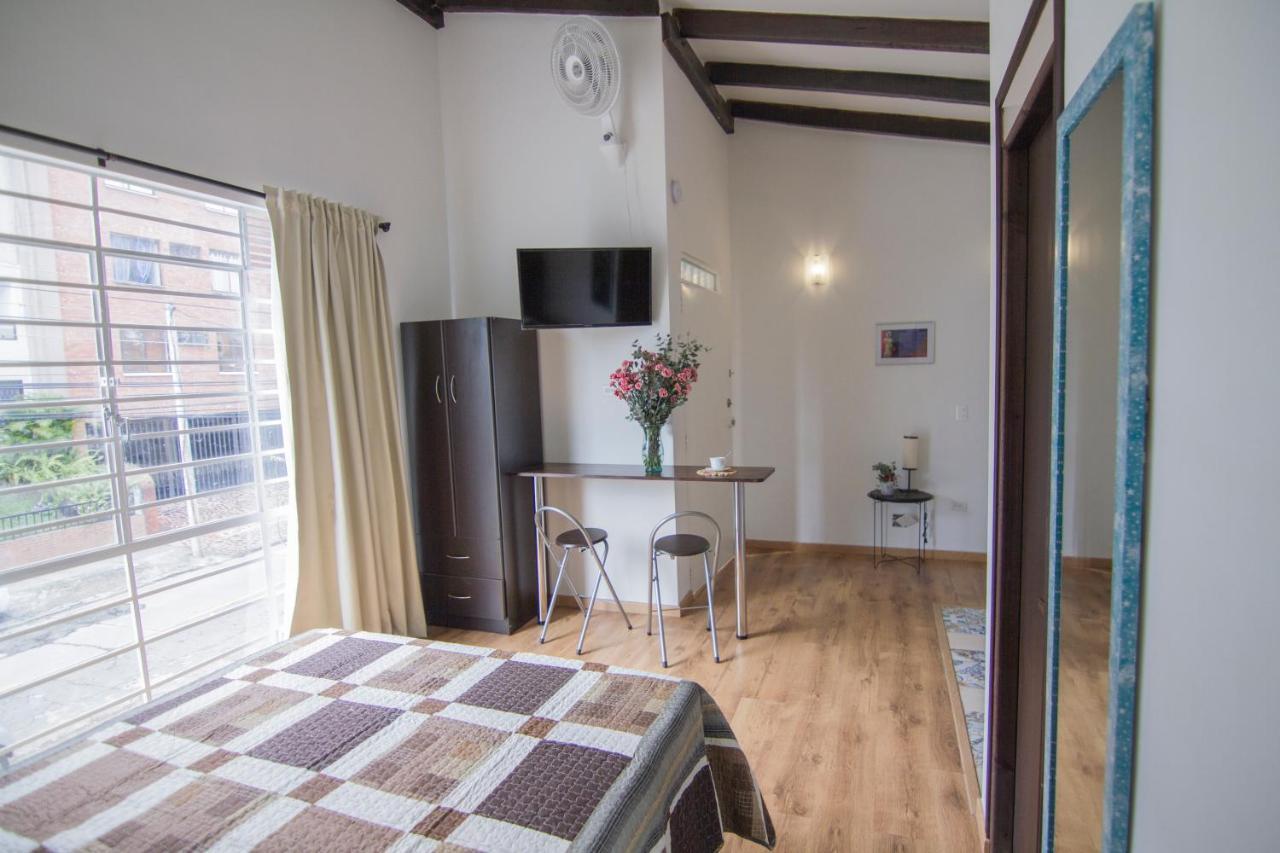Studios Jovita House Cali Extérieur photo