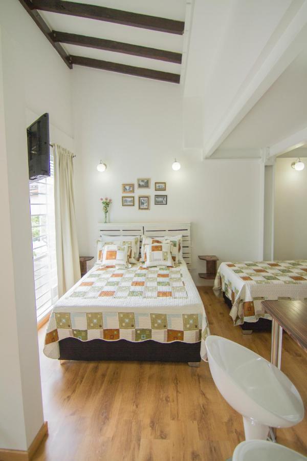 Studios Jovita House Cali Extérieur photo